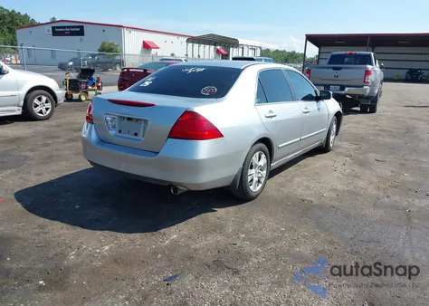 2006 Honda Accord 2.4 Lx из США, поврежденный, VIN 3HGCM56406G706061